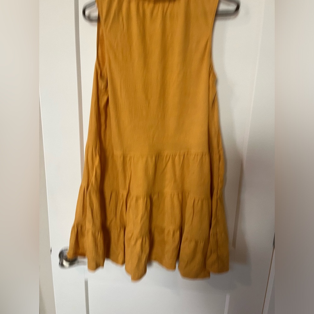Super Beautiful Mustard Yellow Max Studio Tiered Flutter Dress - Size Small - Picture 2 of 7